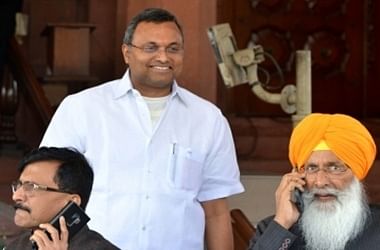 एयरसेल-मैक्सिस मामला : कोर्ट ने कार्ति की याचिका पर ईडी, सीबीआई से जवाब मांगा