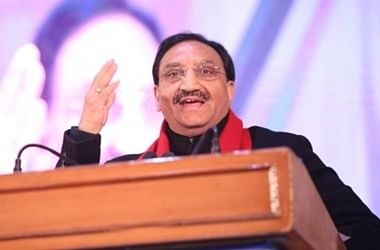 21वीं सदी की चुनौतियों से निपटने के लिए दक्ष अध्यापकों की जरूरत : निशंक