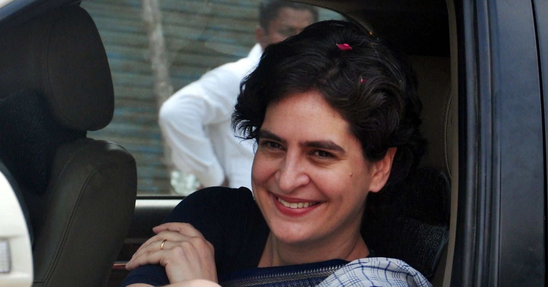 प्रियंका ने इंस्पेक्टर की हत्या के आरोपी की नियुक्ति पर सवाल उठाया
