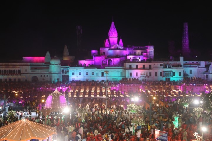 अयोध्या का हवाईअड्डा भगवान राम के नाम पर, कैबिनेट से मिली मंजूरी