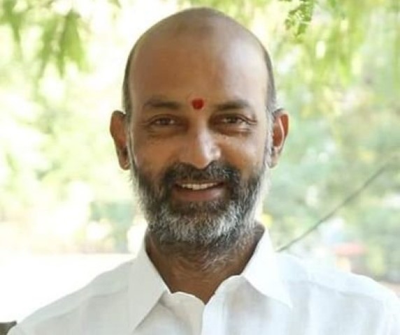 तेलंगाना भाजपा प्रमुख की सर्जिकल स्ट्राइक वाले बयान पर मचा बवाल