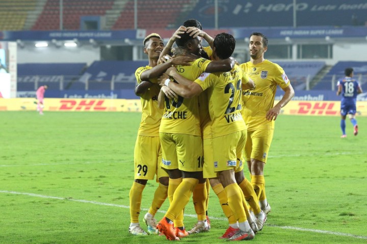 आईएसएल-7 : मुंबई सिटी ने ईस्ट बंगाल को 1-0 से हराया