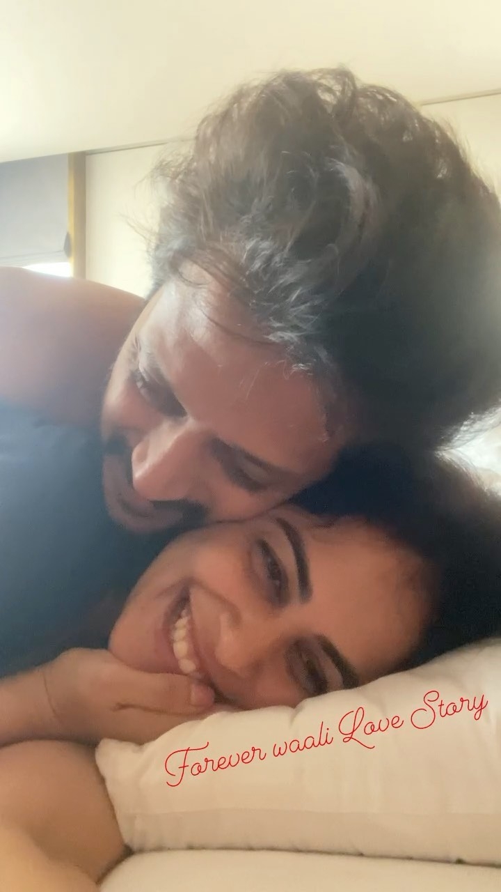 जेनेलिया ने रितेश संग ‘फॉरएवर वाली लव स्टोरी’ शेयर की