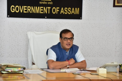 असम के मुख्यमंत्री आलोचना के बावजूद गरीबी मिटाने को जनसंख्या नीति पर अड़े