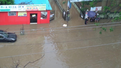 बारिश बनी आफत : मुंबई में 9 और लोगों की जान गई