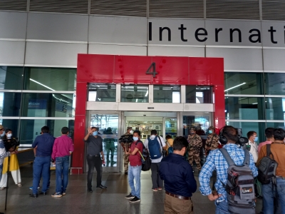 काबुल से भारतीय नागरिकों को लेकर तीन विमान आईजीआई एयरपोर्ट पहुंचे