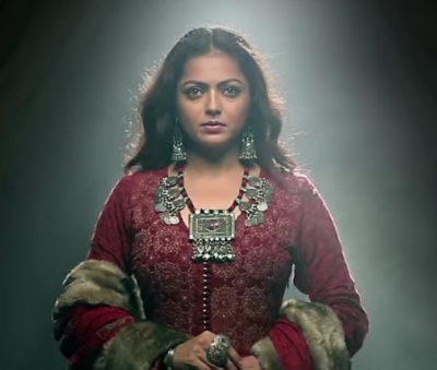 दृष्टि धामी बाबर की लौह-इच्छाधारी बहन के रूप में अपने डिजिटल डेब्यू से हैं खुश