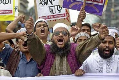 बांग्लादेश पर आतंकी खतरा, तालिबान में शामिल होने गए आतंकी : शीर्ष पुलिस अधिकारी
