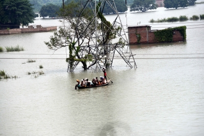 बिहार के 16 जिलों की 32 लाख से ज्यादा की आबादी बाढ़ से प्रभावित, अब तक 16 की मौत