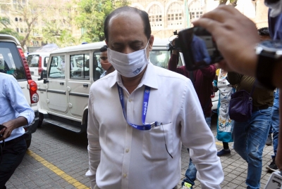 मुंबई के बर्खास्त पुलिसकर्मी सचिन वाजे की जमानत फिर खारिज