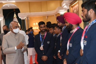 राष्ट्रपति ने ओलंपियनों के लिए हाई टी की मेजबानी की, कहा-देश को उन पर गर्व है