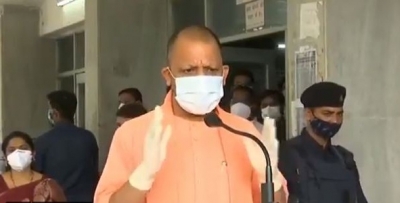 योगी ने की यूपी विधान परिषद में 4 मनोनयन की सिफारिश