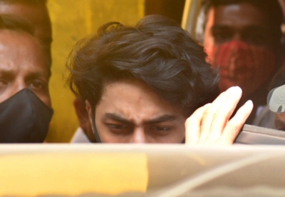 जेल से रिहा होकर घर पहुंचे आर्यन खान