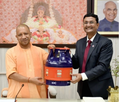 भारी-भरकम रसोई गैस सिलेंडर से छुटकारा दिलाएगा नया कंपोजिट सिलिंडर