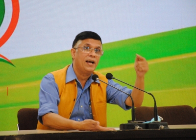 मोदी सरकार की महंगाई ने किचन में धारा 144 लगा दी : पवन खेड़ा