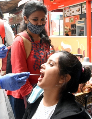 यूपी के 70 जिलों में नहीं मिले नए कोविड केस