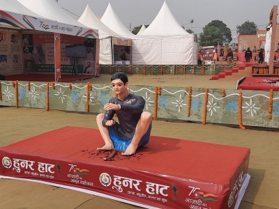 नई दिल्ली के जेएलएन स्टेडियम में कल से शुरू होगा ‘हुनर हाट