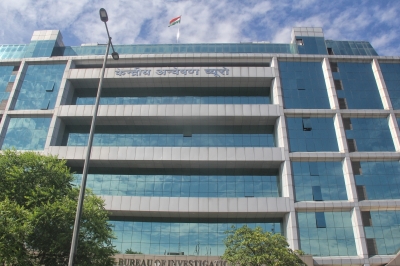 सीबीआई ने 100 करोड़ रुपये की रंगदारी के मामले में 7 लोगों के बयान किए दर्ज