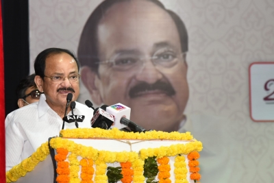 उपराष्ट्रपति ने लक्षद्वीप की अपनी पहली यात्रा के दौरान युवा सशक्तिकरण पर दिया जोर