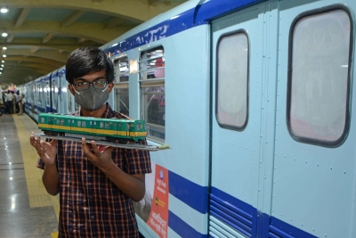 कोलकाता मेट्रो ने पिछले एक साल में अपनी क्षमता विस्तार में अभूतपूर्व बढ़ोतरी की