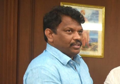 गोवा में पूर्व भाजपा मंत्री कांग्रेस में शामिल