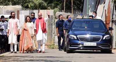 जावेद अख्तर की कविता से हुई फरहान और शिबानी दांडेकर की शादी की शुरूआत