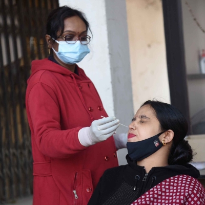 दिल्ली में कोविड के 570 नए मामले आए, 4 मौतें
