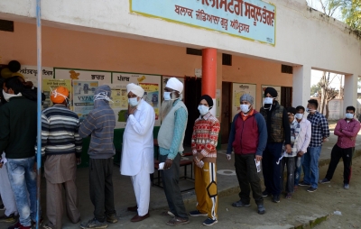 पंजाब में 117 सदस्यीय विधानसभा के लिए 70 फीसदी मतदान