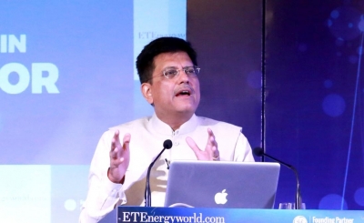 पिछले वित्तवर्ष में देश का निर्यात रिकॉर्ड 418 अरब डॉलर पर पहुंचा : पीयूष गोयल
