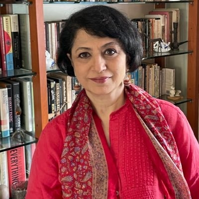 एनएसई घोटाले की जांच पर सुचेता दलाल ने कहा- सीबीआई ने केन फोंग के 4 पत्रों के बारे में पूछे सवाल