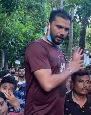 हिंदुओं पर हमले के बाद मशरफे की अपील- सांप्रदायिक सौहार्द नहीं बिगाड़ें