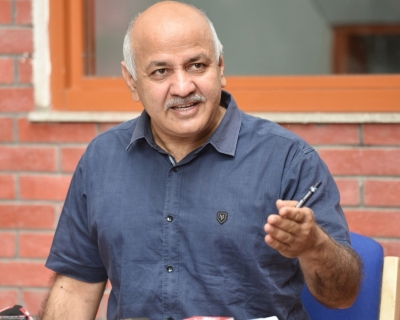 कल्याणकारी योजनाओं को ‘फ्री की रेवड़ी’ कहकर उनका मजाक उड़ा रही भाजपा: सिसोदिया