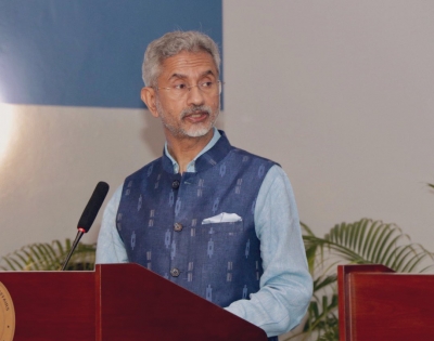 क्या हुआ जब जयशंकर अपने बेटे के साथ अमेरिका के एक रेस्तरां गए?