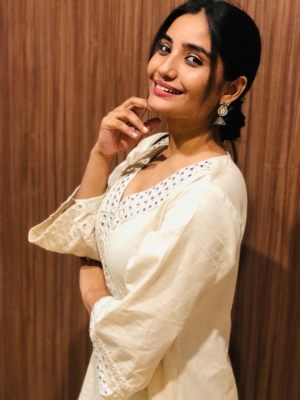 पंकज त्रिपाठी के साथ काम करना एक्टिंग स्कूल में काम करने जैसा : खुशबू आत्रे