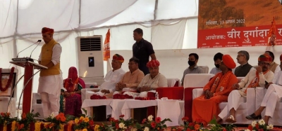 राजनाथ सिंह ने जोधपुर में वीर दुर्गादास की प्रतिमा का किया अनावरण