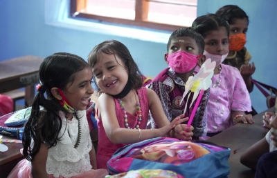 महामारी के बाद स्कूली बच्चों के व्यवहार पर शिक्षक और विशेषज्ञों की रिपोर्ट