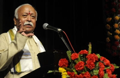 आरएसएस प्रमुख ने संकट का सामना कर रहे देशों की मदद नहीं करने के लिए चीन, अमेरिका को जिम्मेदार ठहराया