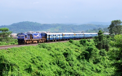 पूर्वोत्तर के 3 राज्यों को एक ही ट्रेन से जोड़ा जाएगा