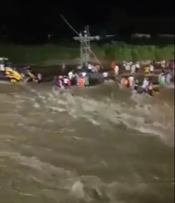 बंगाल के जलपाईगुड़ी में अचानक आई बाढ़ से 7 की मौत, कई लापता