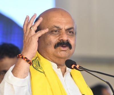 हिजाब विवाद : मुख्यमंत्री बोम्मई बोले-अंतिम फैसला बहुत महत्वपूर्ण, इंतजार करना चाहिए