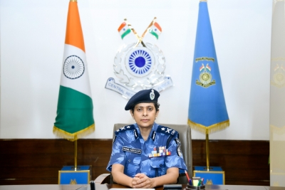 सीआरपीएफ की 2 महिला अधिकारियों को पहली बार आईजी के पद पर पदोन्नत किया गया