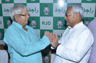लालू हमारे साथ आ गए, इसलिए सीबीआई ने फिर से खोला उनके खिलाफ केस : नीतीश