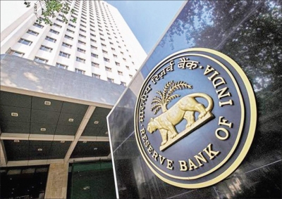 संसदीय पैनल की रिपोर्ट ने आरबीआई गवर्नर के लिए 6 साल के कार्यकाल की सिफारिश की
