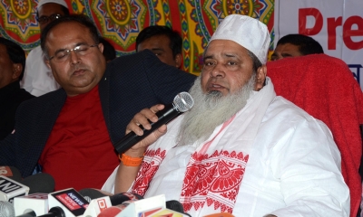 ‘हिंदू पुरुष अवैध संबंध बनाने के लिए देर से शादी करते हैं’