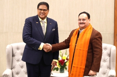 सूरीनाम के राष्ट्रपति संतोखी पहुंचे भाजपा कार्यालय, नड्डा से की मुलाकात
