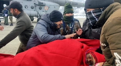 सेना ने विमान से गंभीर हालत में गर्भवती को कुपवाड़ा से श्रीनगर पहुंचाया