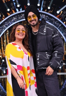 टोनी ने ‘ओ हमसफर’ सॉन्ग को हर तरह के रिश्तों के लिए किया डेडिकेटेड: नेहा कक्कड़