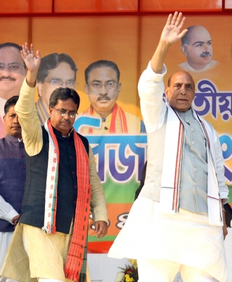 सुशासन देने की इच्छाशक्ति और क्षमता सिर्फ भाजपा में : राजनाथ सिंह