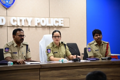 हैदराबाद पुलिस ने जनप्रतिनिधियों को निशाना बनाने वाले 20 ट्रोल्स के खिलाफ मामला दर्ज किया