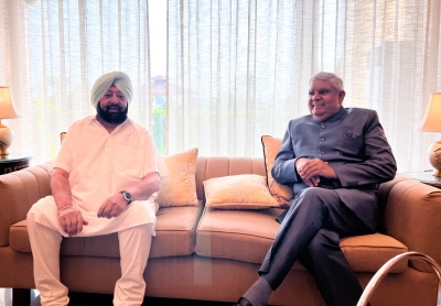 धनखड़ ने पंजाब यूनिवर्सिटी के छात्रों से कहा: अथक परिश्रम करें, अवसरों का लाभ उठाएं